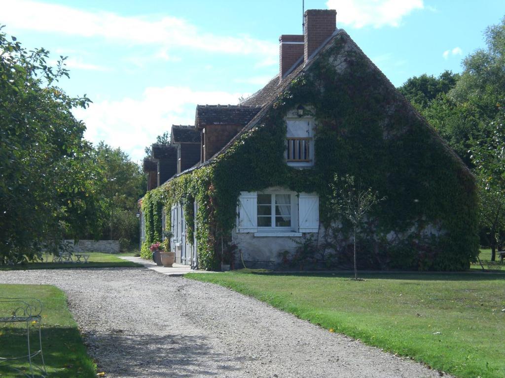 La Touche Bed & Breakfast Menetou-sur-Nahon Екстериор снимка